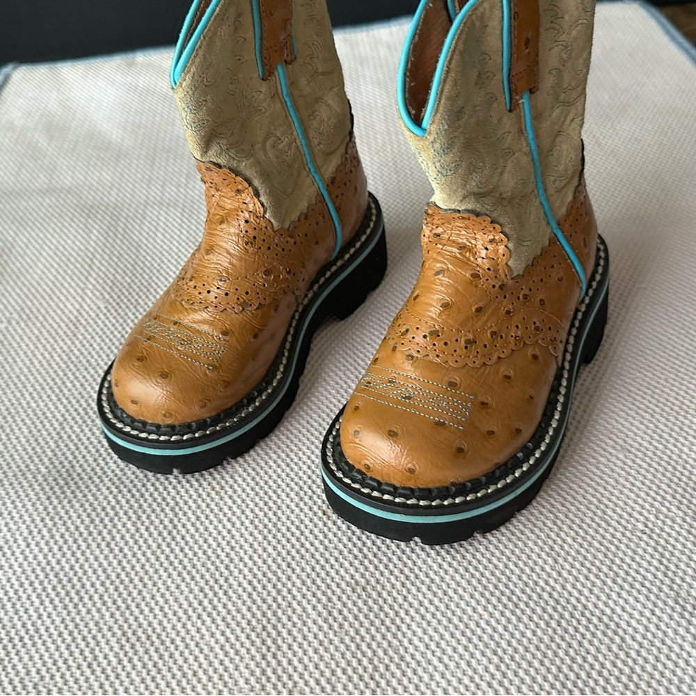 Arita flat baby western boot kids size 8 - Picture 4 of 11